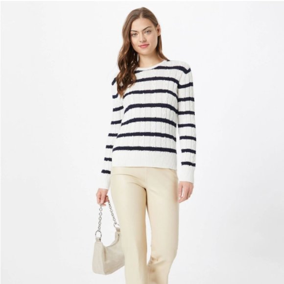 United Colors Of Benetton Sweaters - United colors of Benetton stripe cable knit sweater in great condition.